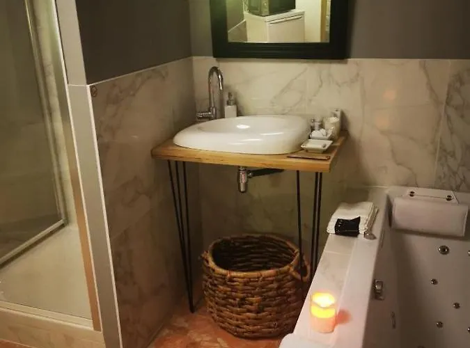 Privatif Sauna Jaccuzi Vendégház
