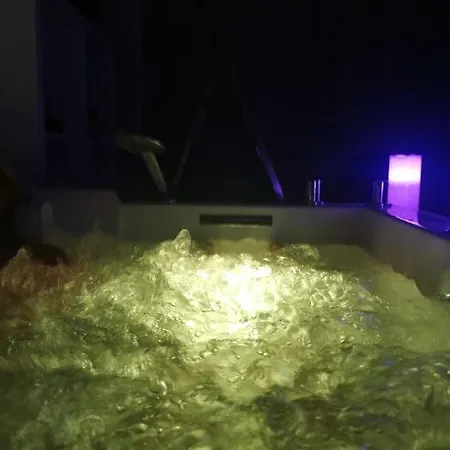 بيت ضيافة Privatif Sauna Jaccuzi نيس