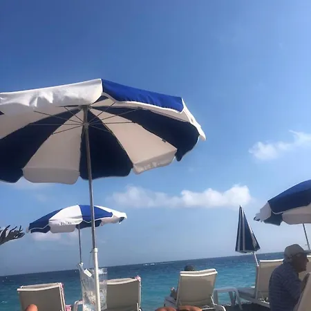 Privatif Sauna Jaccuzi 4*